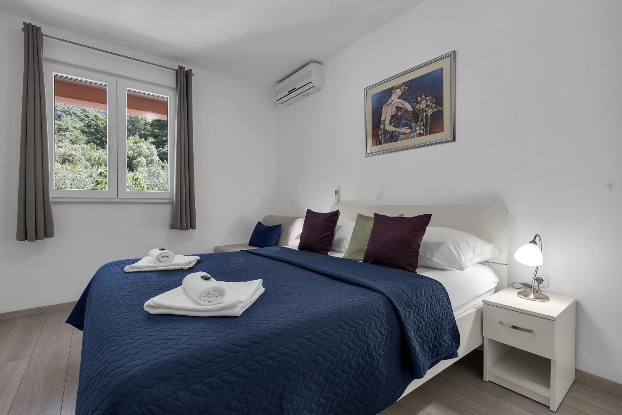 Apartments Villa Katarina Tučepi Quarto foto